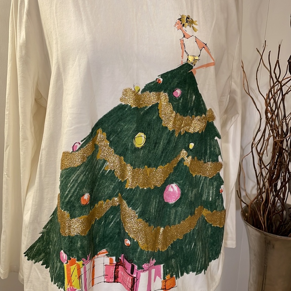 Liz Claiborne long sleeve t-shirt with Christmas tree - Picture 2 of 7